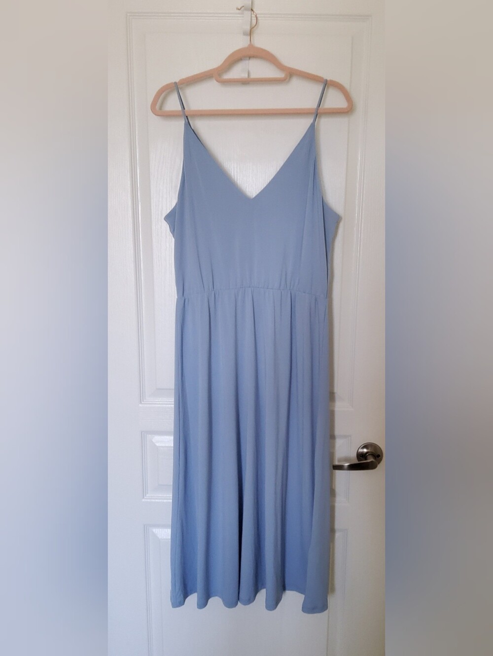 NWT H&M Light Blue Midi Dress – Size M